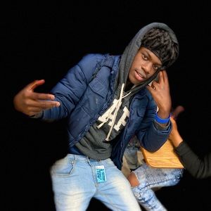 Meet your Posher, Kenneth